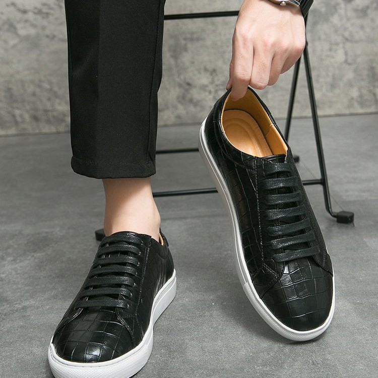 Wear-resistant Trendy Breathable Personality Fashion Casual Shoes Men